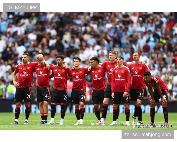 “社区盾”:探访曼联基金会如何通过足球项目影响曼彻斯特当地青少年 “社区盾”:探访曼联基金会如何通过足球项目影响曼彻斯特当地青少年